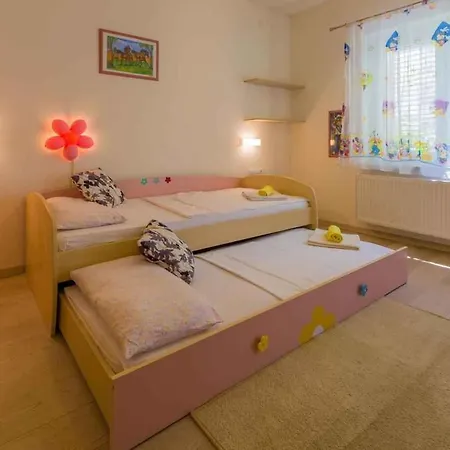 Holiday In 13709 Crikvenica